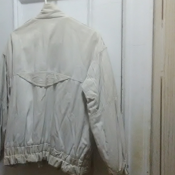 Jacket - Picture 2 of 3